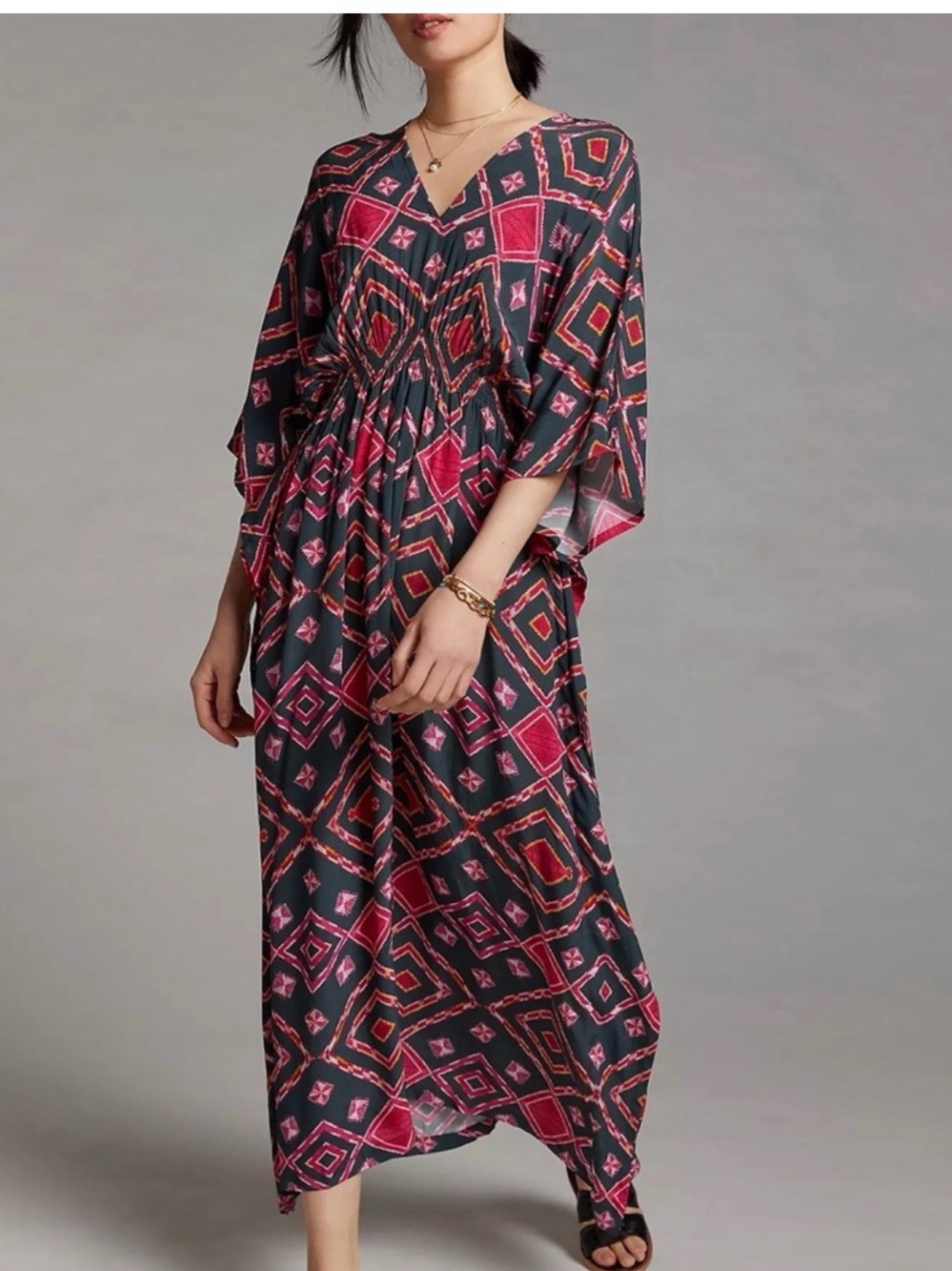 ✨Lightweight Luxe✨ Rujuta Sheth flowy cinch waist Kaftan